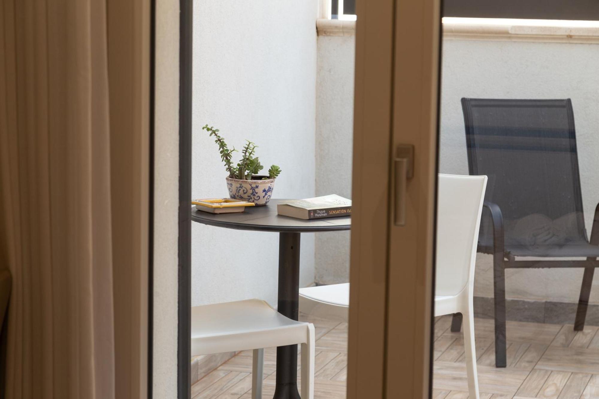 Bed & Breakfast Oneira *